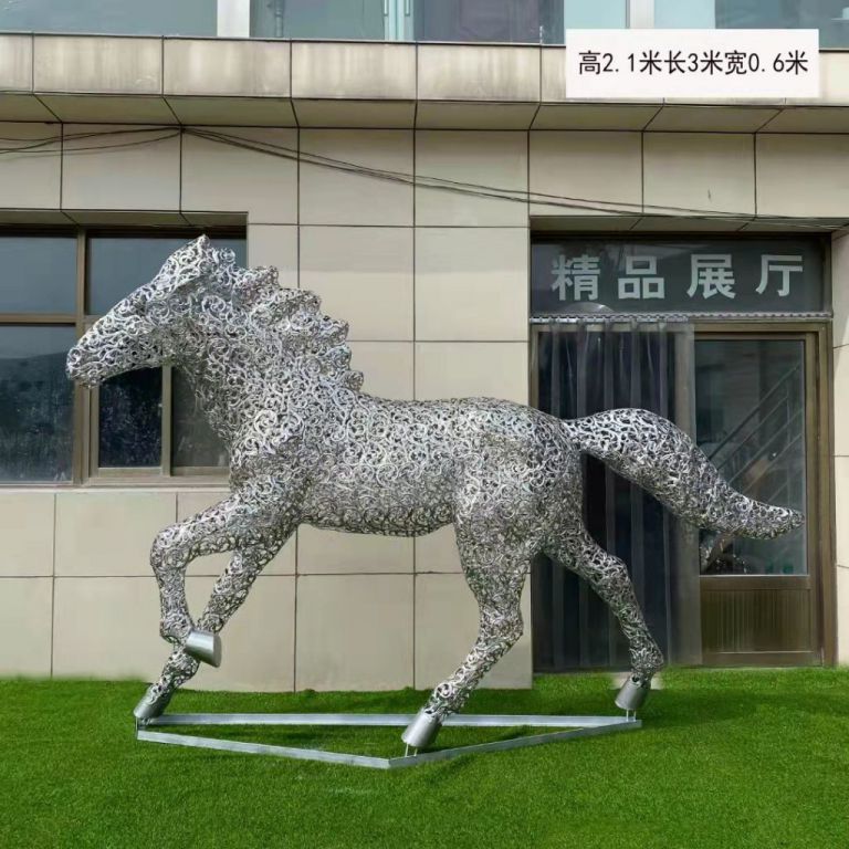 不锈钢花片镂空马雕塑 可以亮光的马雕塑2